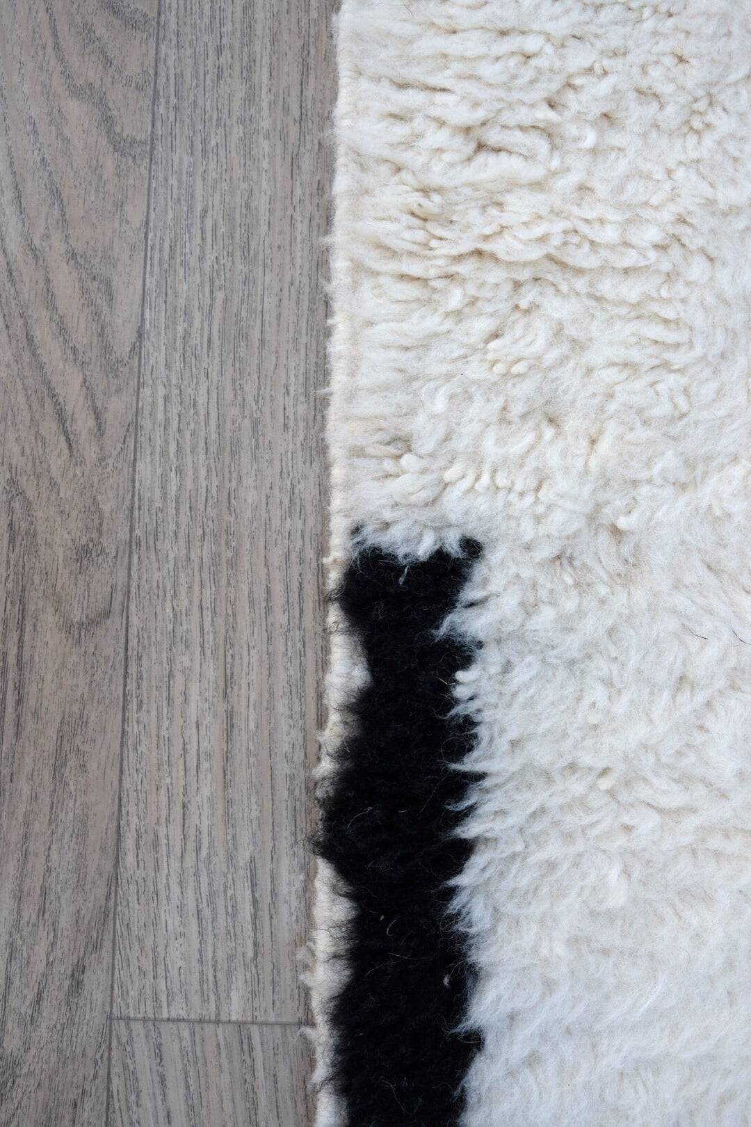 Tapis berbère tissé main en laine taille 200 x 300 cm