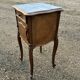 Table de chevet
