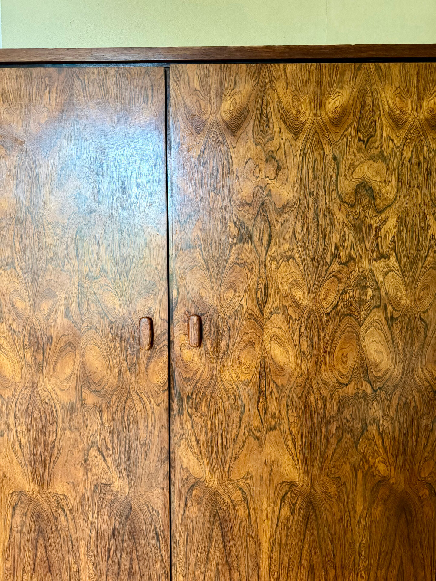 armoire scandinave 1960