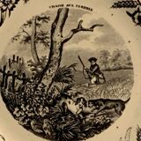 Dessert plate on partridge hunting, Gien 19th century