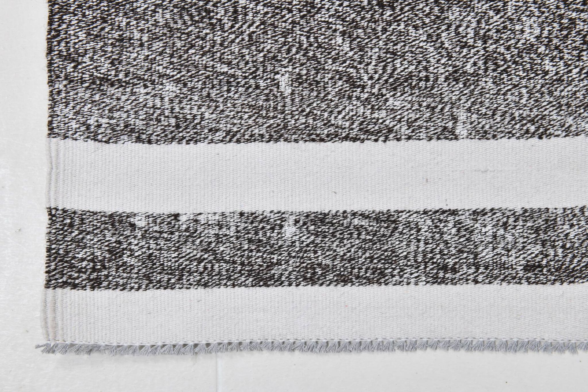 Tapis kilim vintage turc rayé, 206x304 cm