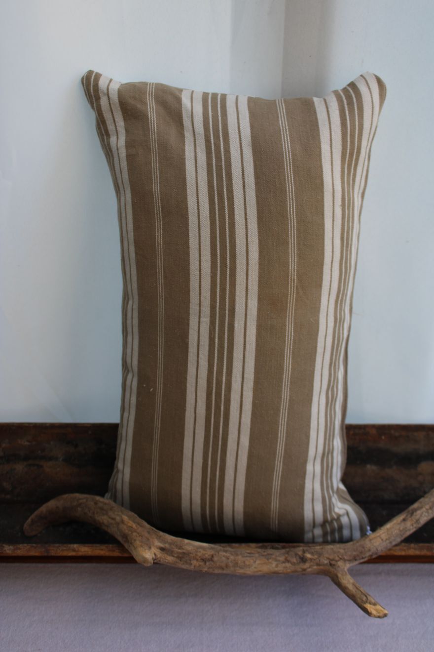 Striped cushion