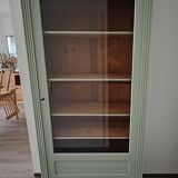 Armoire vitrée parisienne