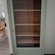 Armoire vitrée parisienne