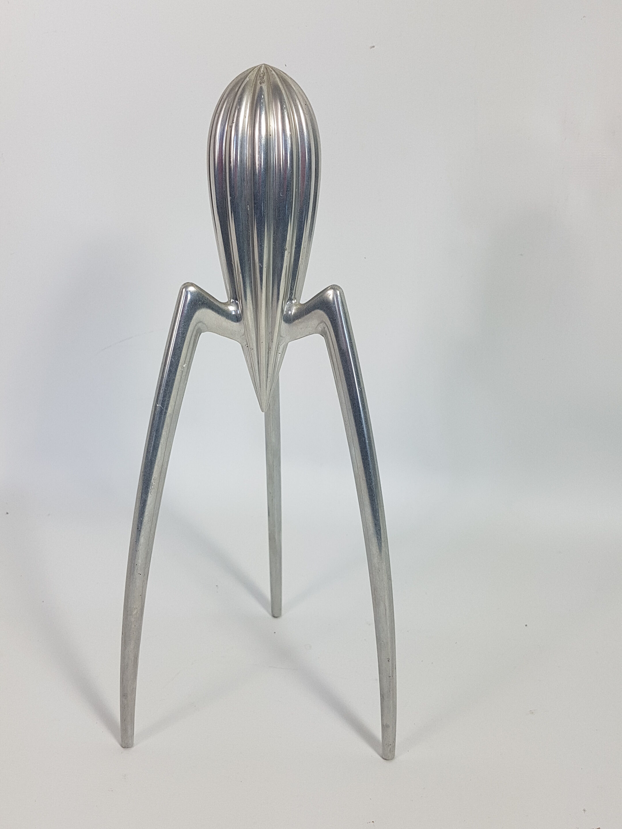 "Juicy Salif" citrus press Philippe Starck for Alessi