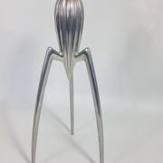 Presse-agrumes « Juicy Salif » Philippe Starck pour Alessi
