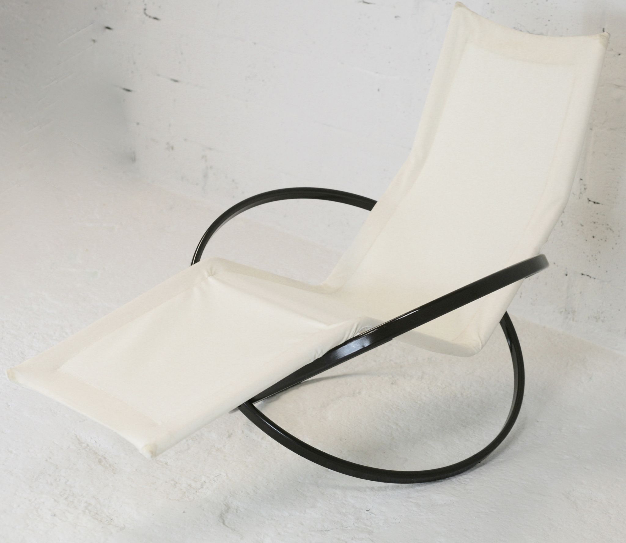 Roger Lecal rocking long chair, Jetstar model, brown lask and canvas, France, 1975