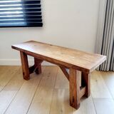 Banc vintage en bois, fabriqué artisanalement, style rustique
