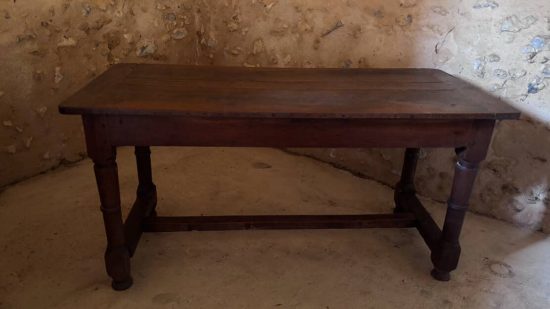 Grande table Louis XIII d'époque en chêne massif