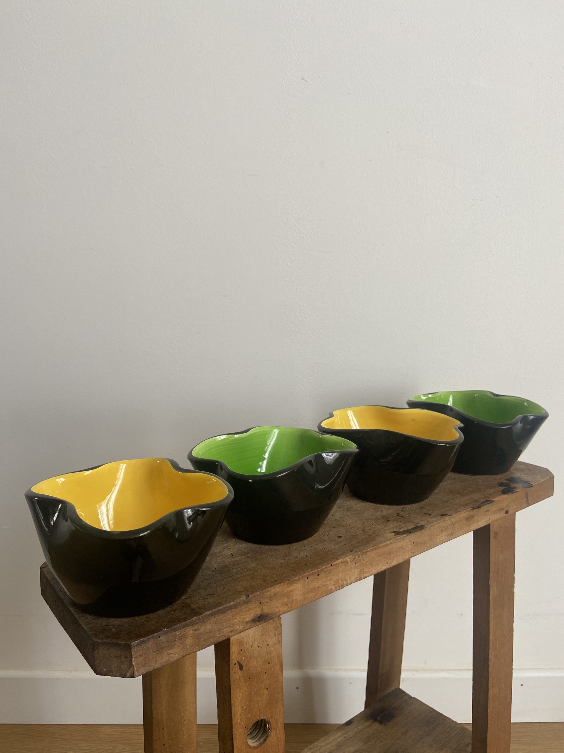 Set of 4 ceramic bowls or empty pockets from the Kéramos workshop in Sèvres, 1950