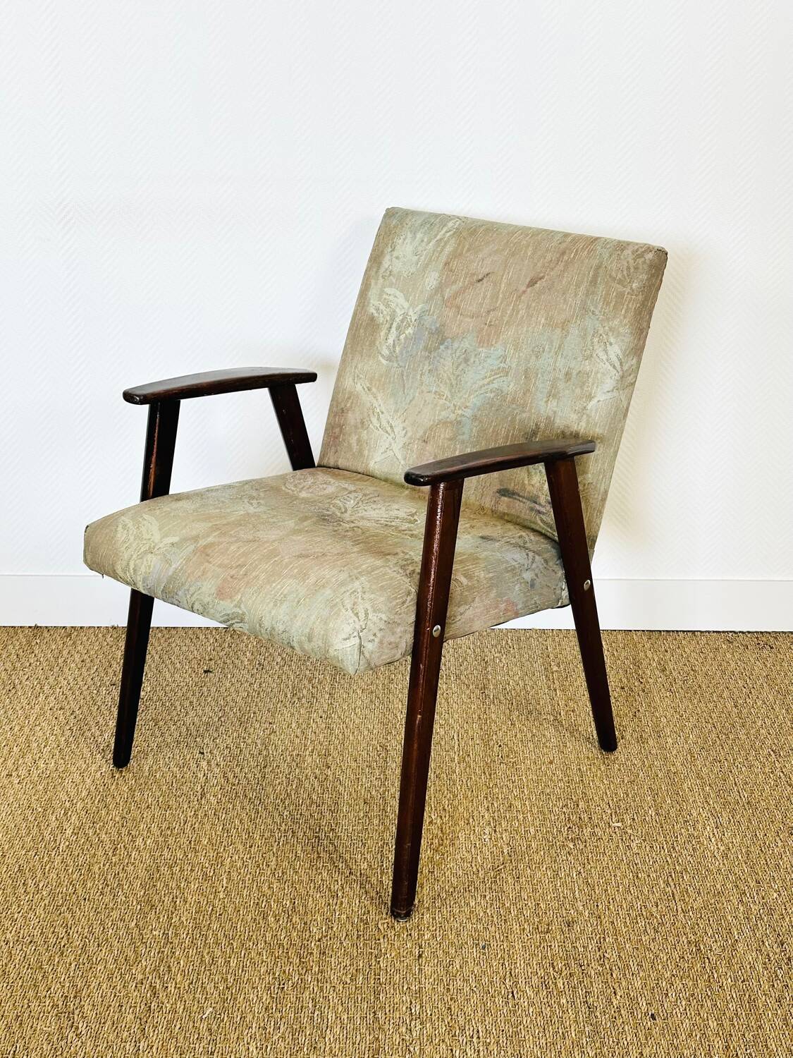 Fauteuil scandinave pieds compas 1960