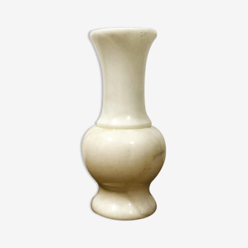 Alabaster vase