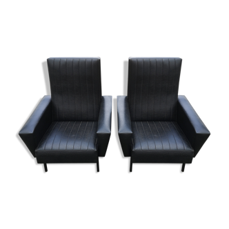 Paire de fauteuils skaï années 60