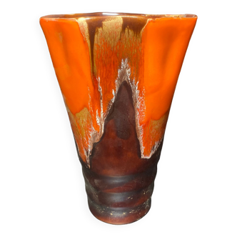 Ceramic vase