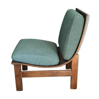 Vintage curved wooden chair