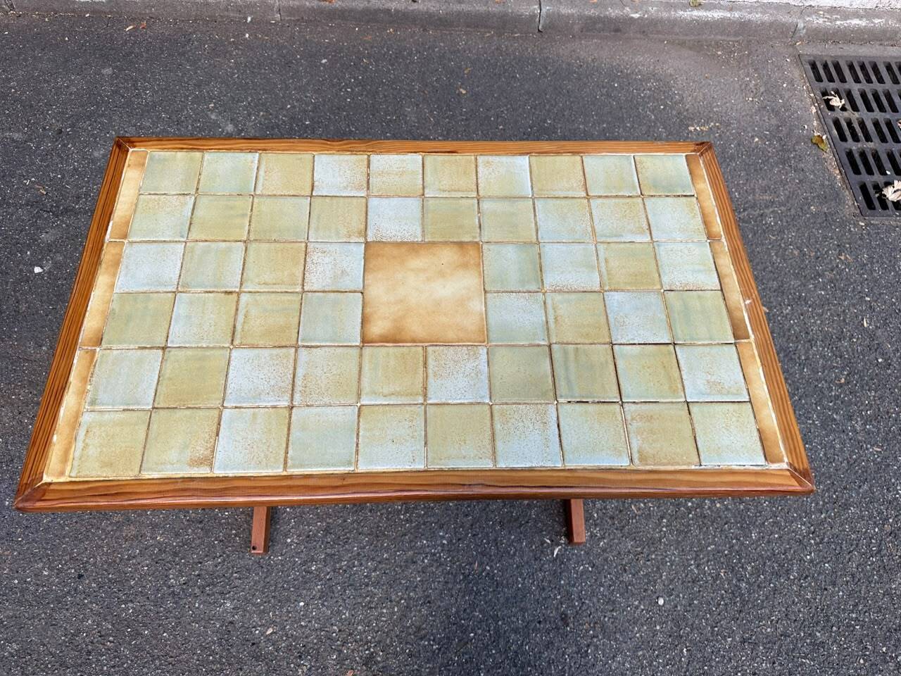 Brutalist kitchen/dining table in solid pine & ceramic (112x67 cm) 1