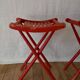 Paire de tabourets pliants de pêcheurs peints en rouge début XXème
