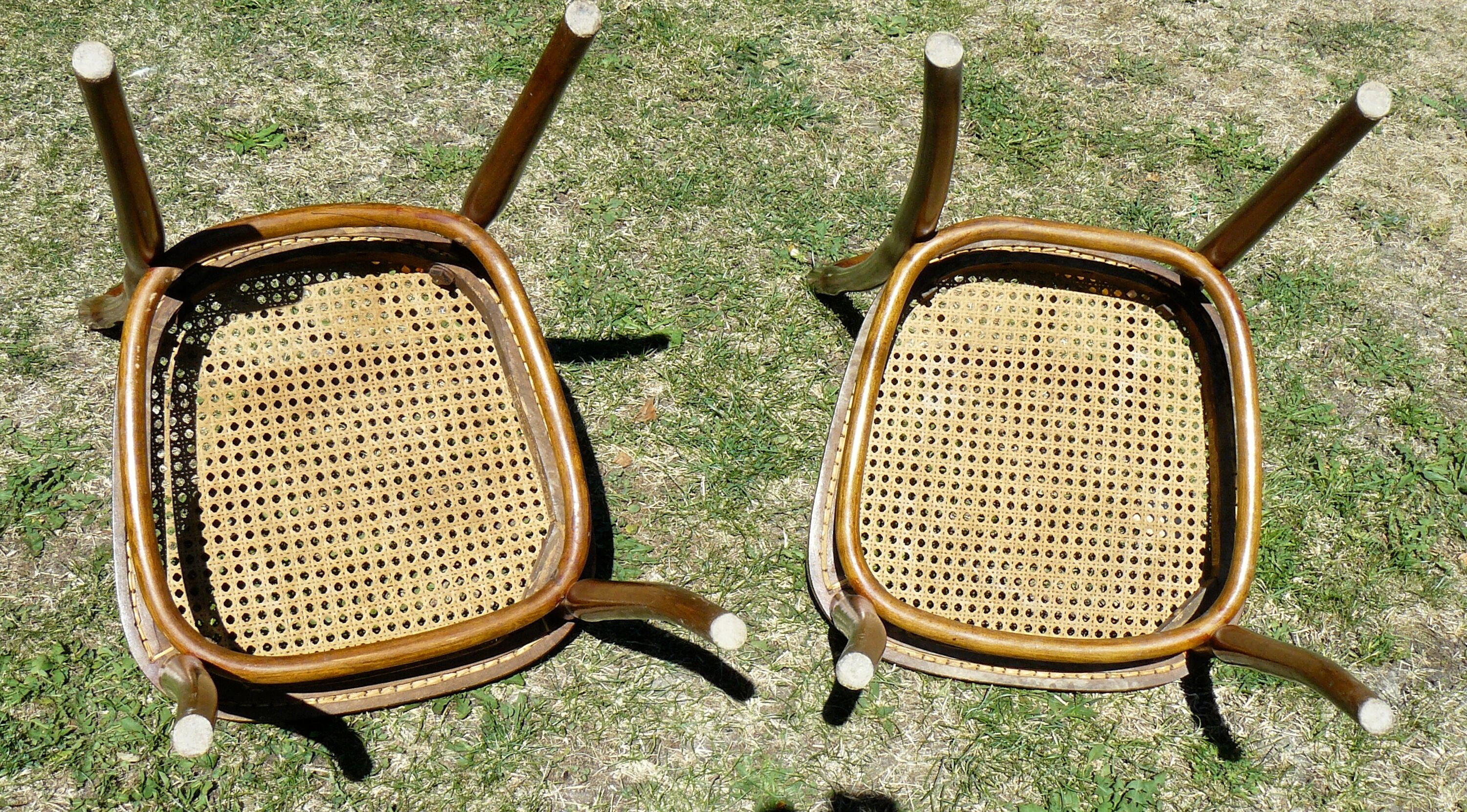 Pair of bistrots chairs J&J Khon