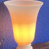 Lampe vasque en opaline Art Déco
