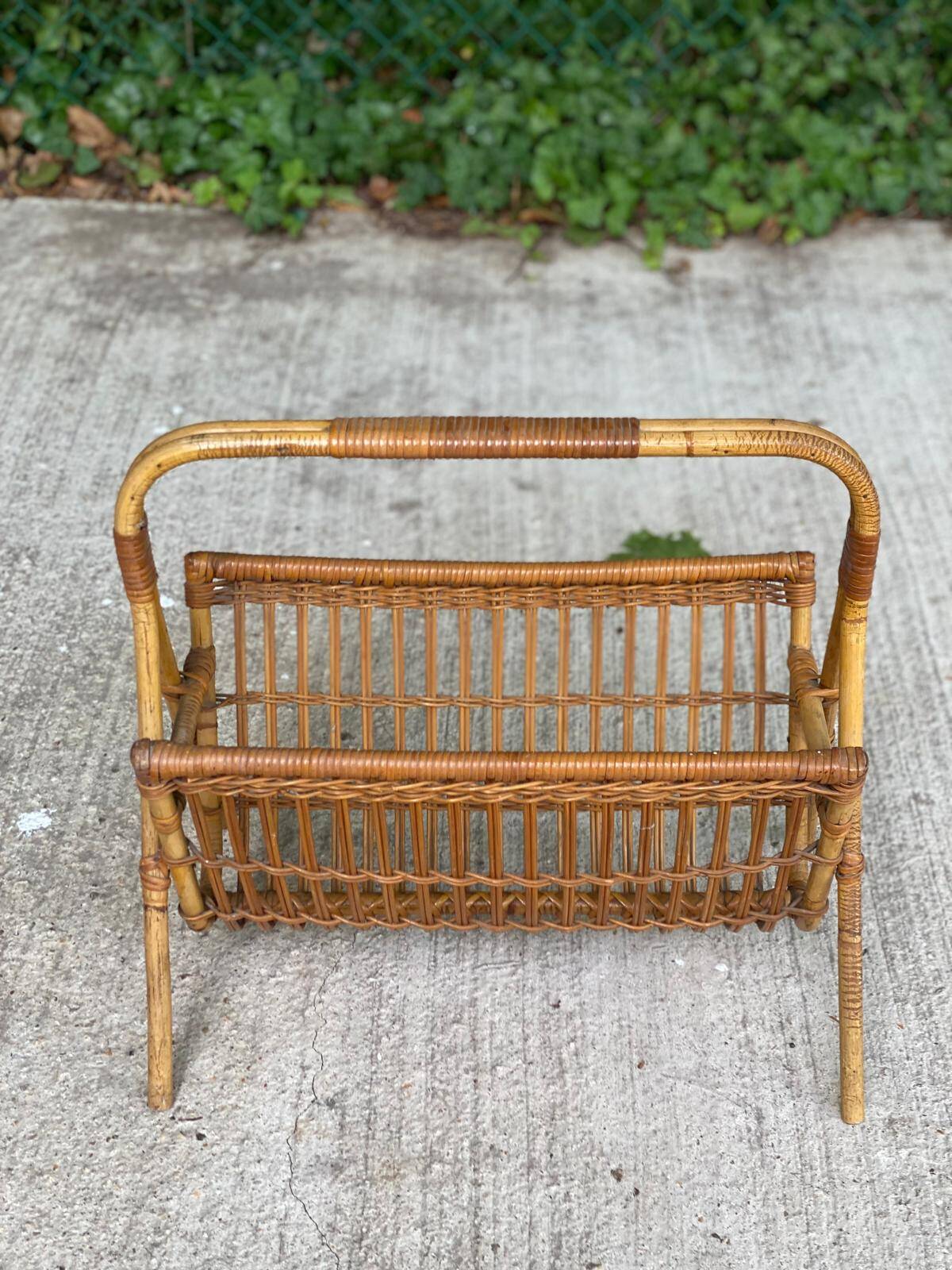 Porte revue vintage porte document en rotin et bambou