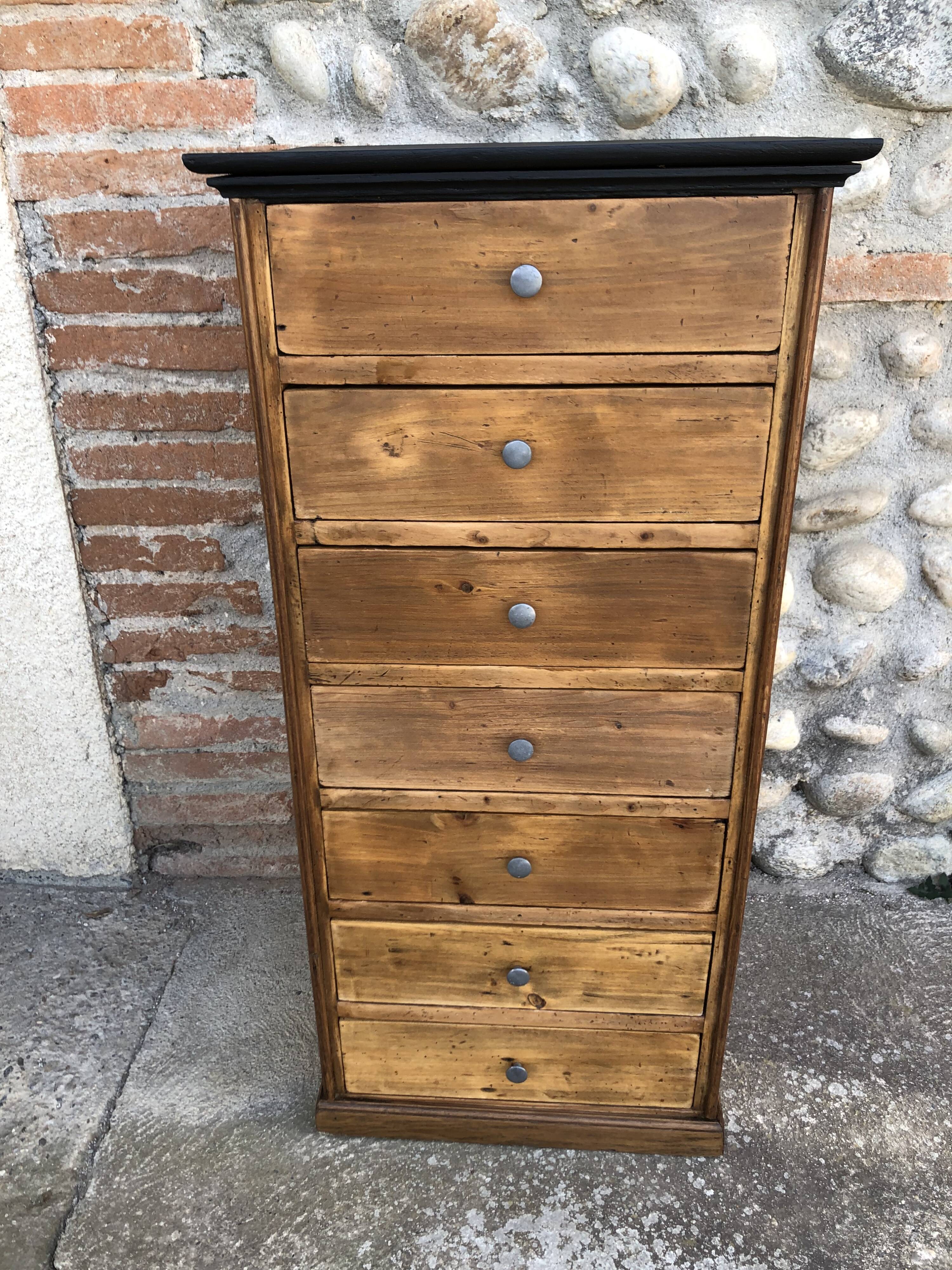 Semainier chiffonnier