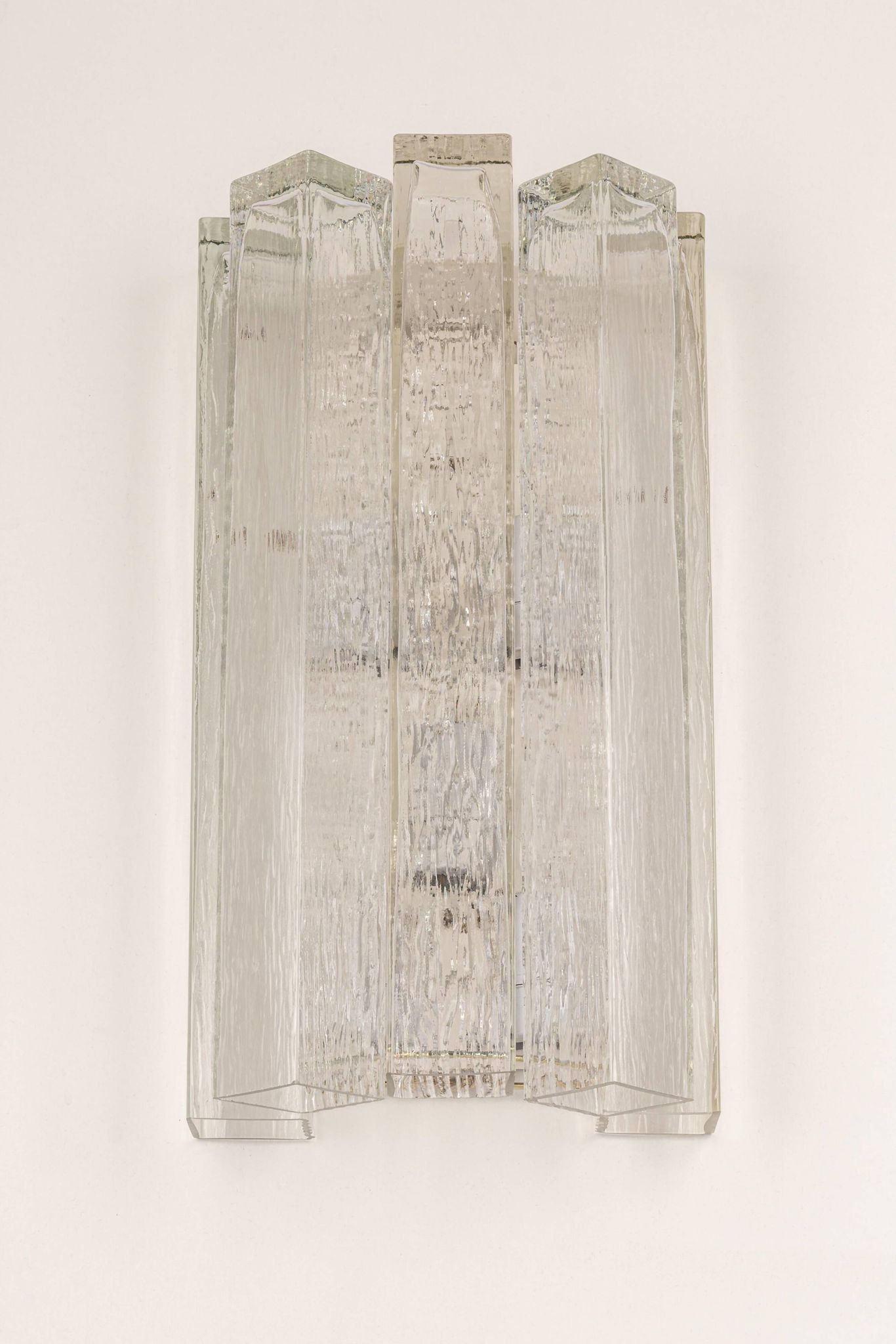 Large pair of wall sconces in brass and Murano glass by Doria, Germany, 1960s.