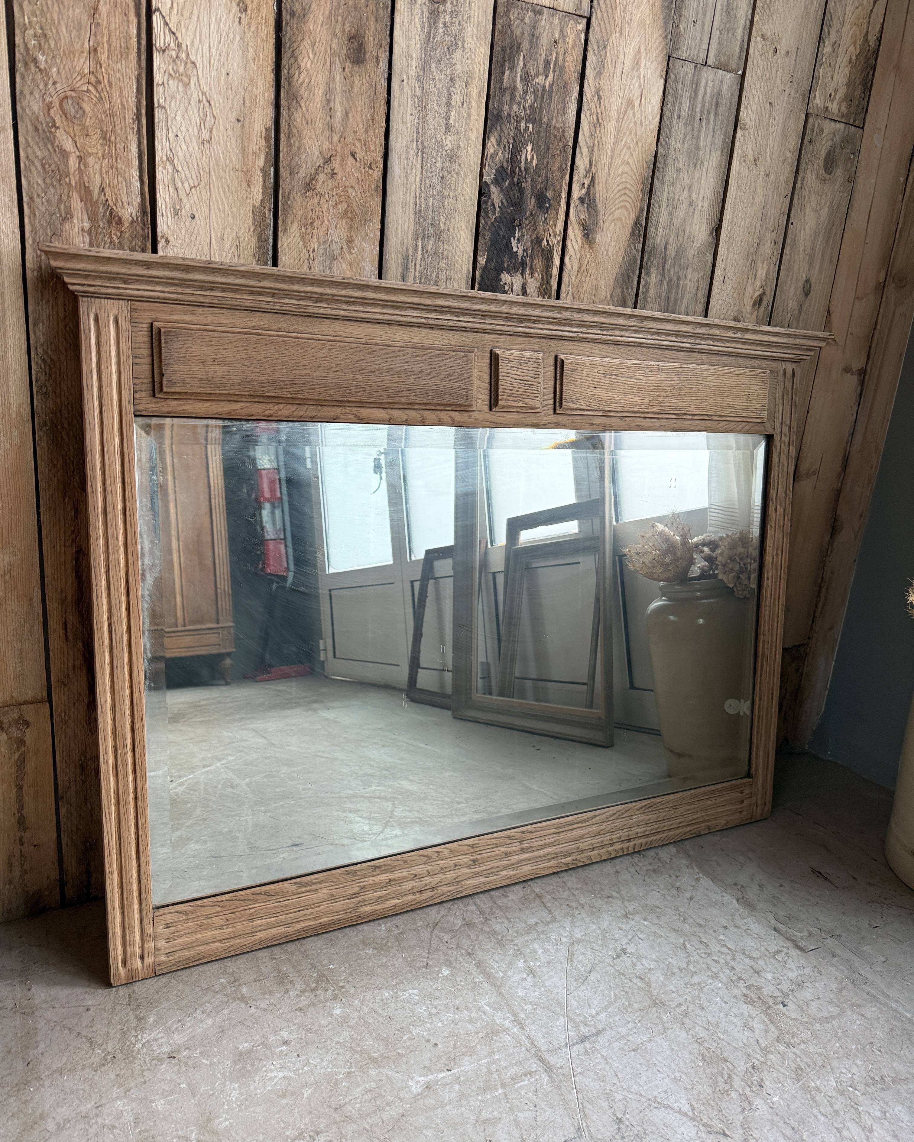 Antique trumeau mirror in oak (renovated)