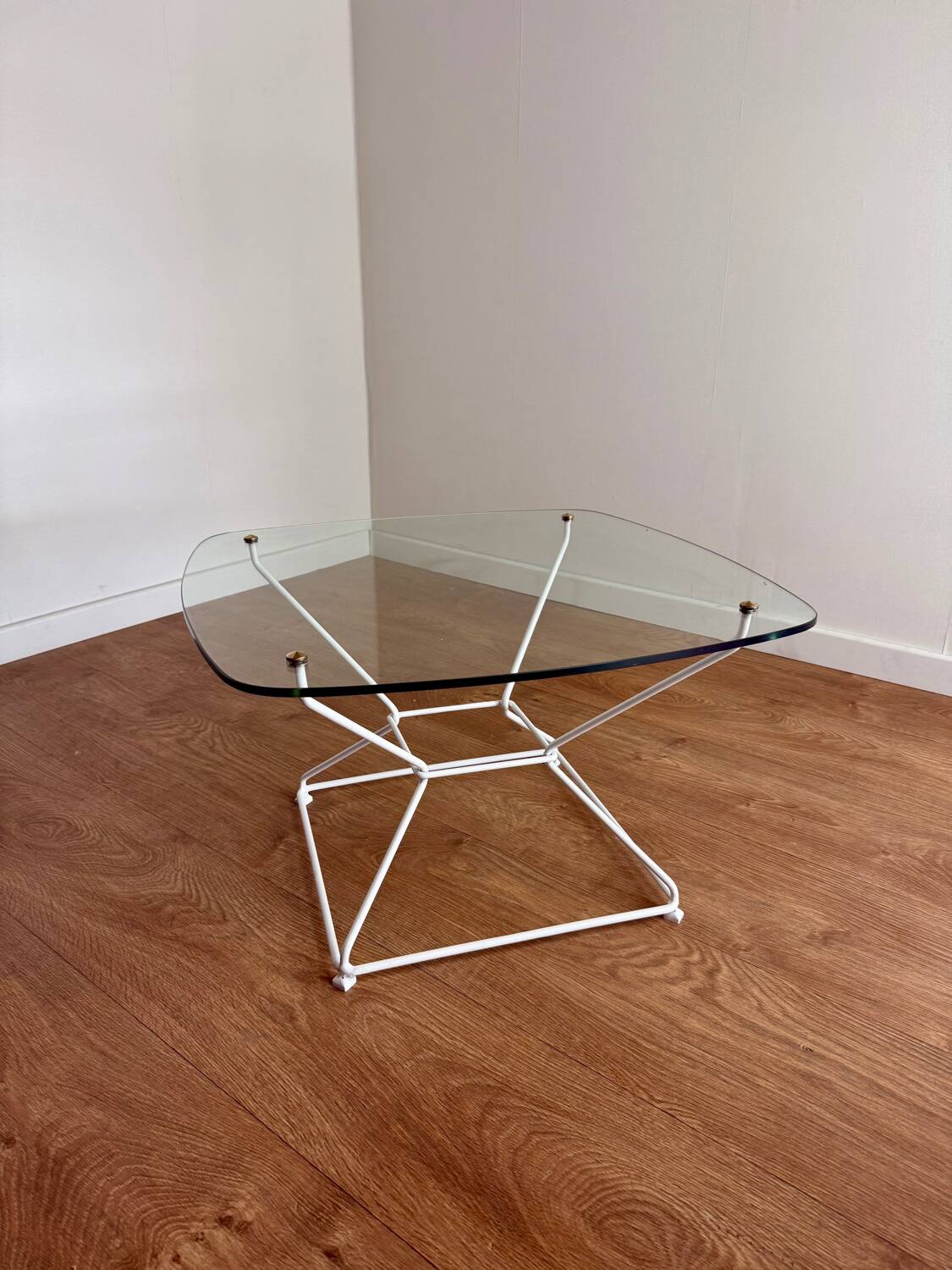 Glass coffee table with steel base