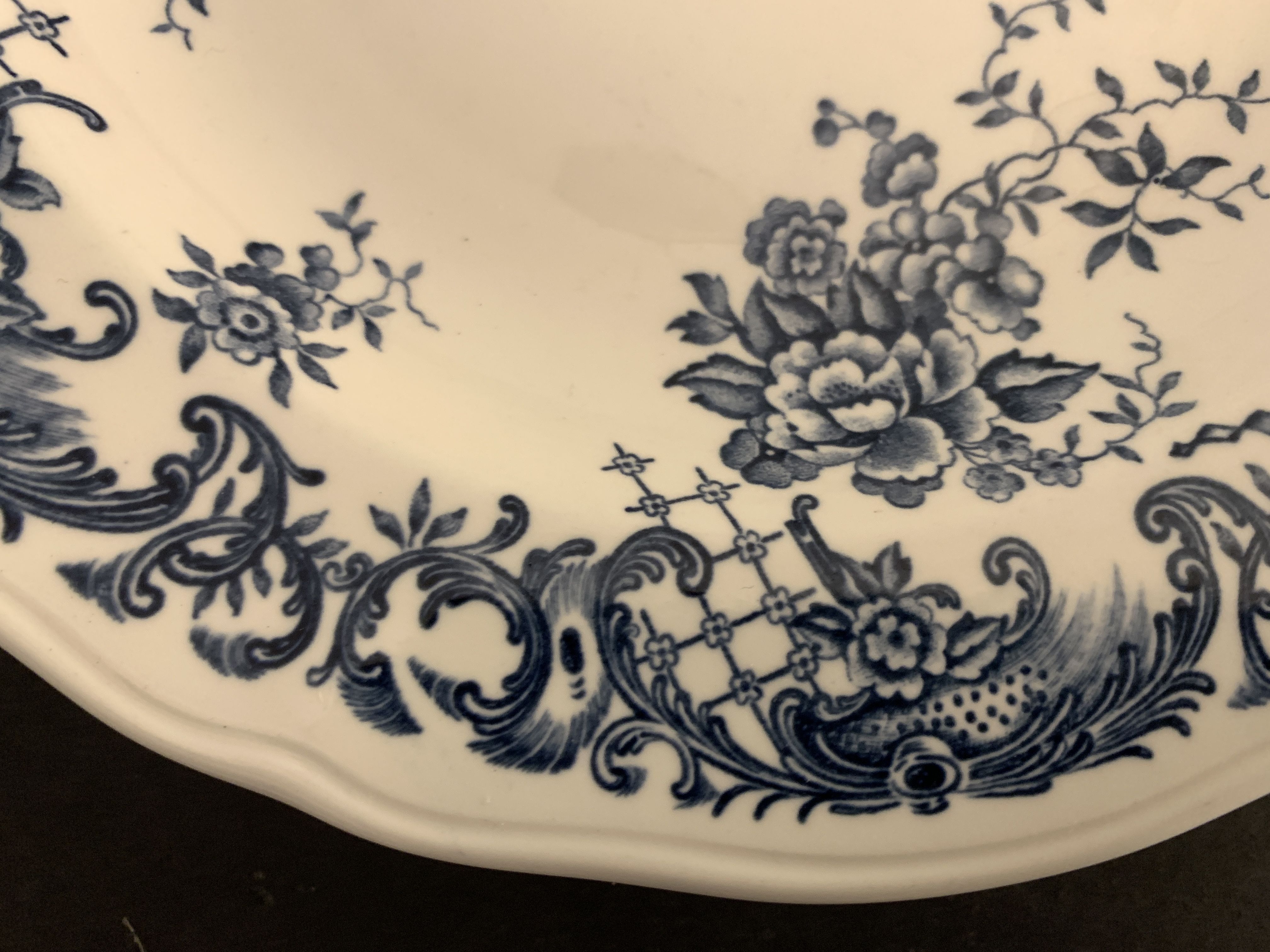 8 hollow plates Villeroy and Boch, Valeria model in vitro porcelain