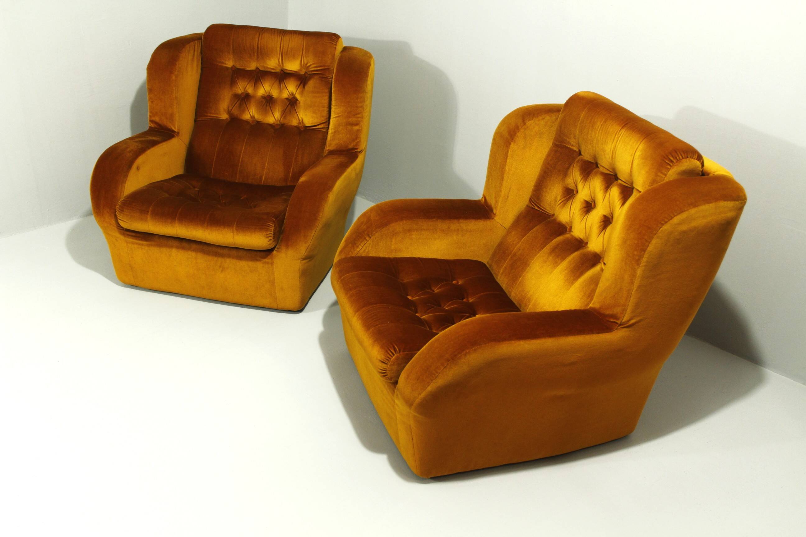 A Pair of Vintage Comfortable Armchairs, Jitona, 1980s