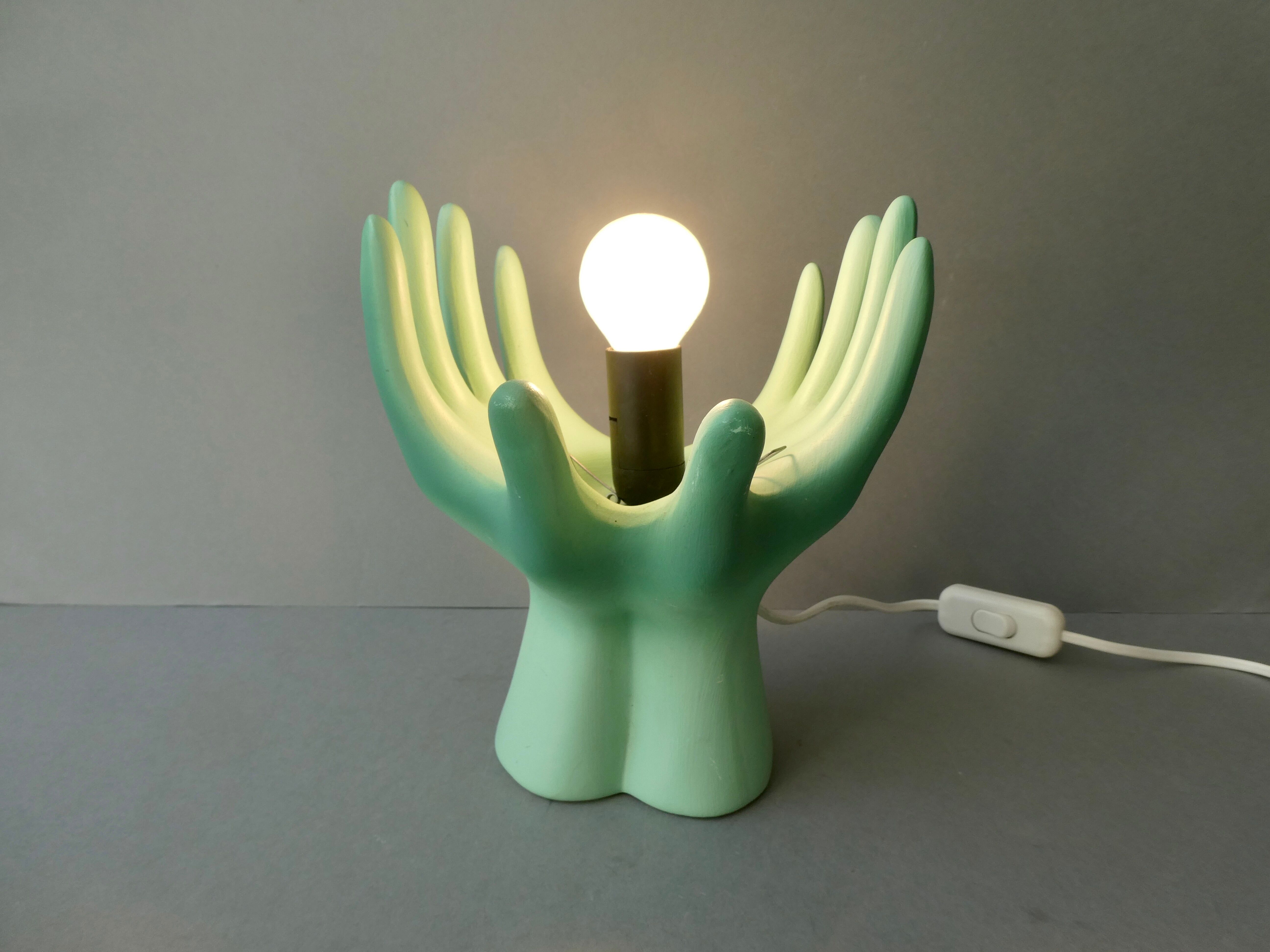 Ceramic hand lamp and opaline globe