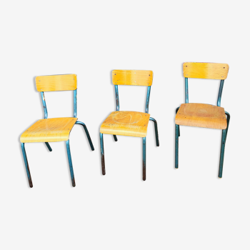 Lot de 3 chaises d'école vintage