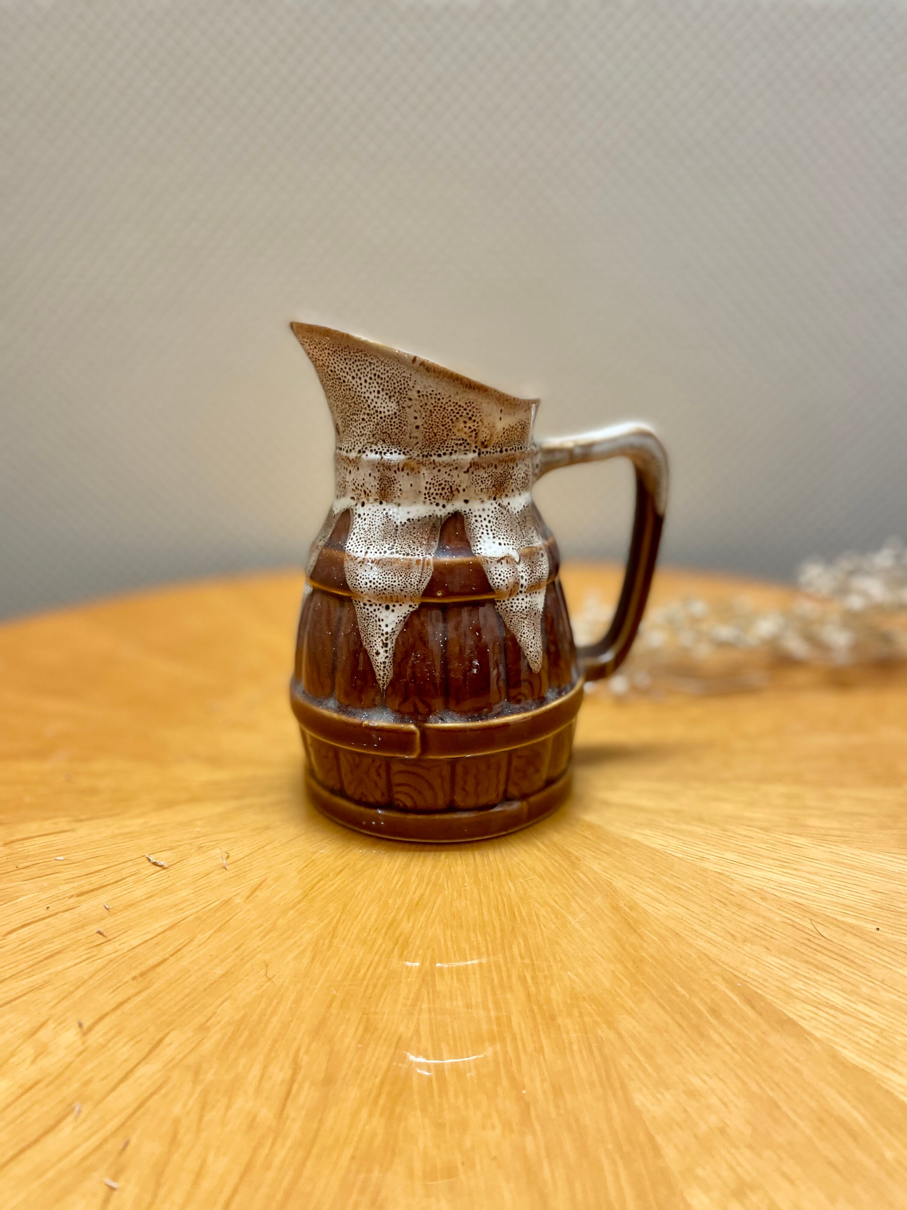 Vintage pitcher barrel