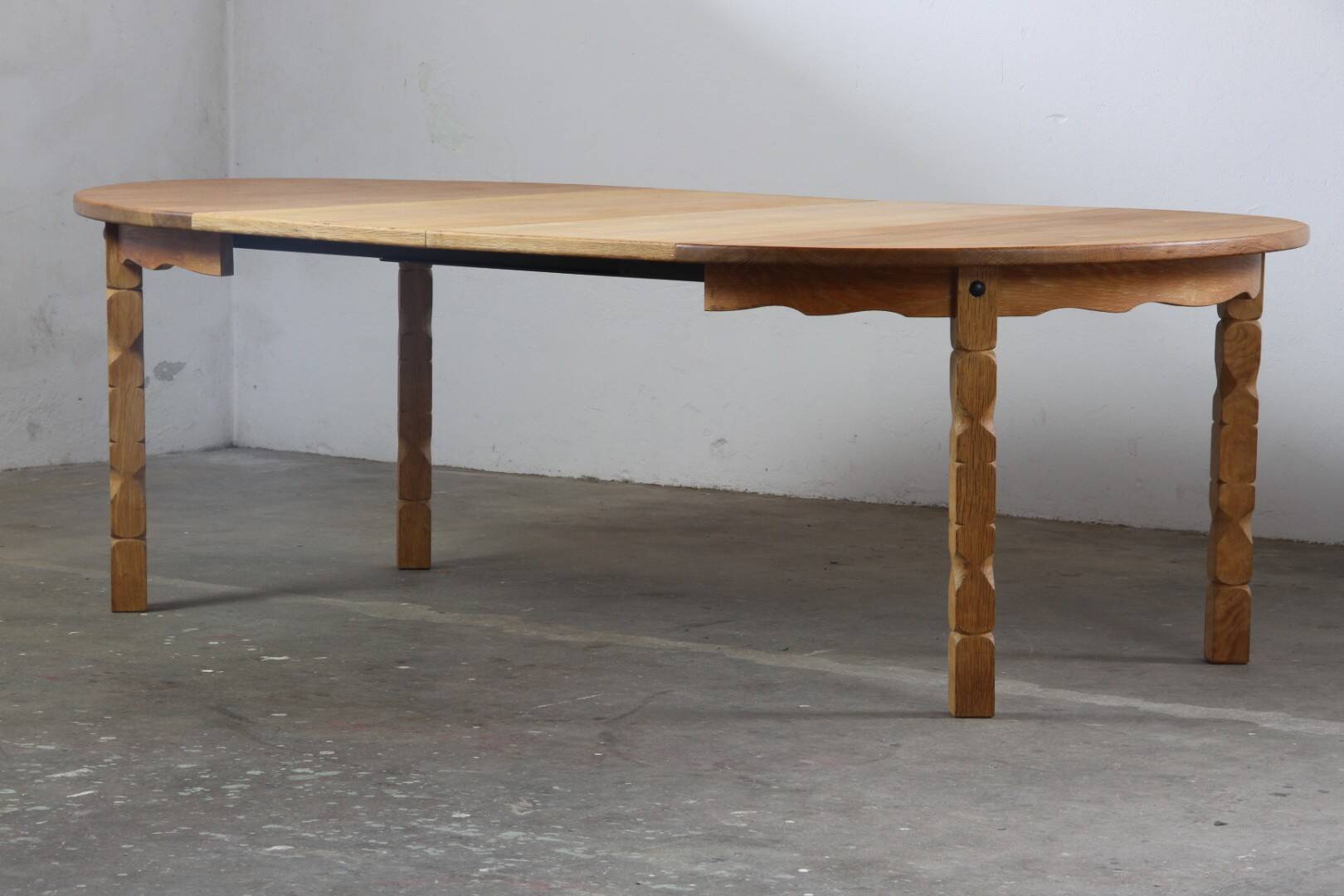 Vintage Danish Modern Oak Round Table, H. Kjærnulf style, 1960s