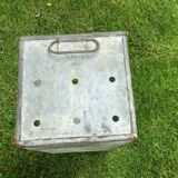 Metal planter