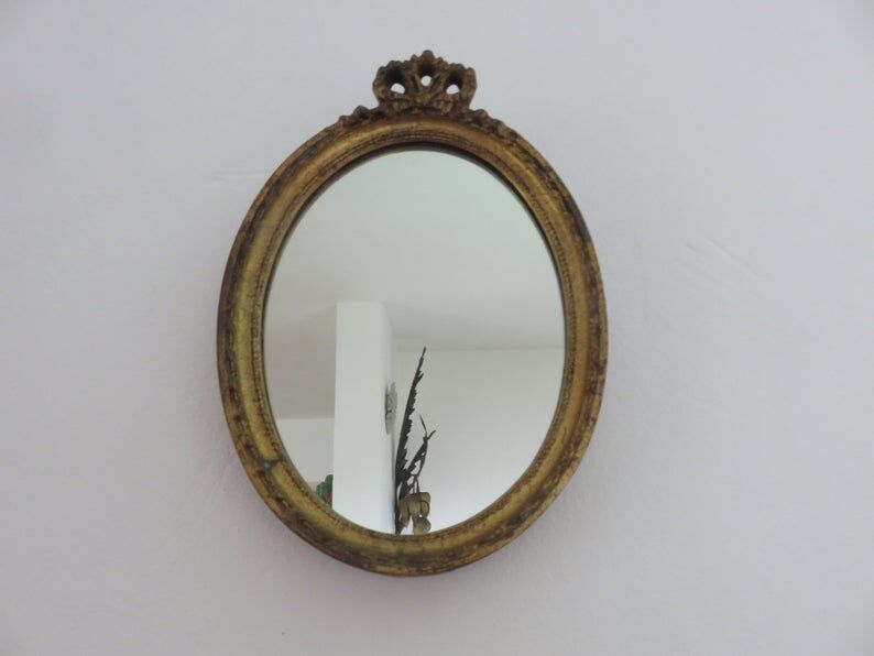 Louis XV-style gold oval mirror 50s - 29x20cm