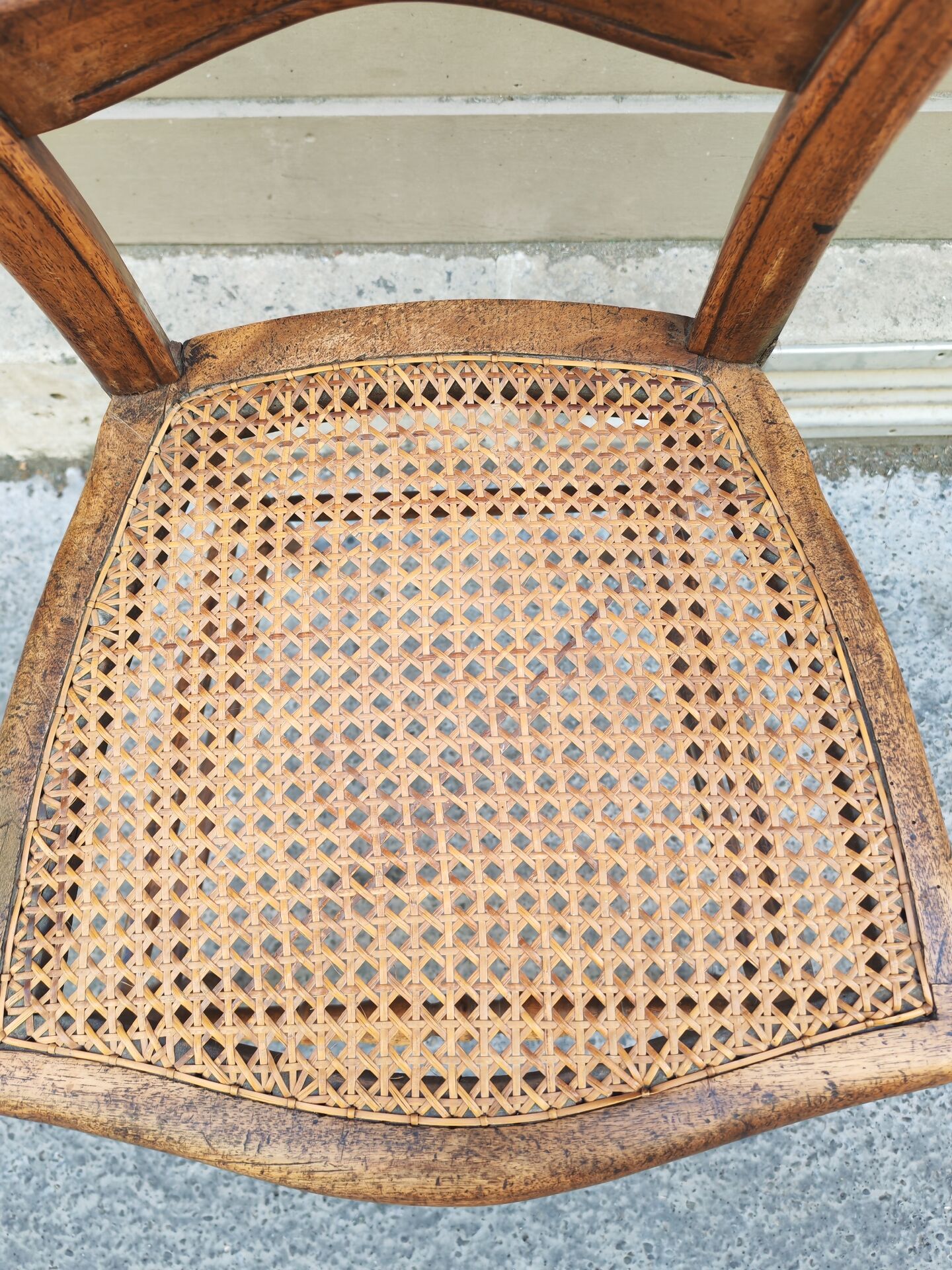 Louis Philippe style chair in walnut, 1900.