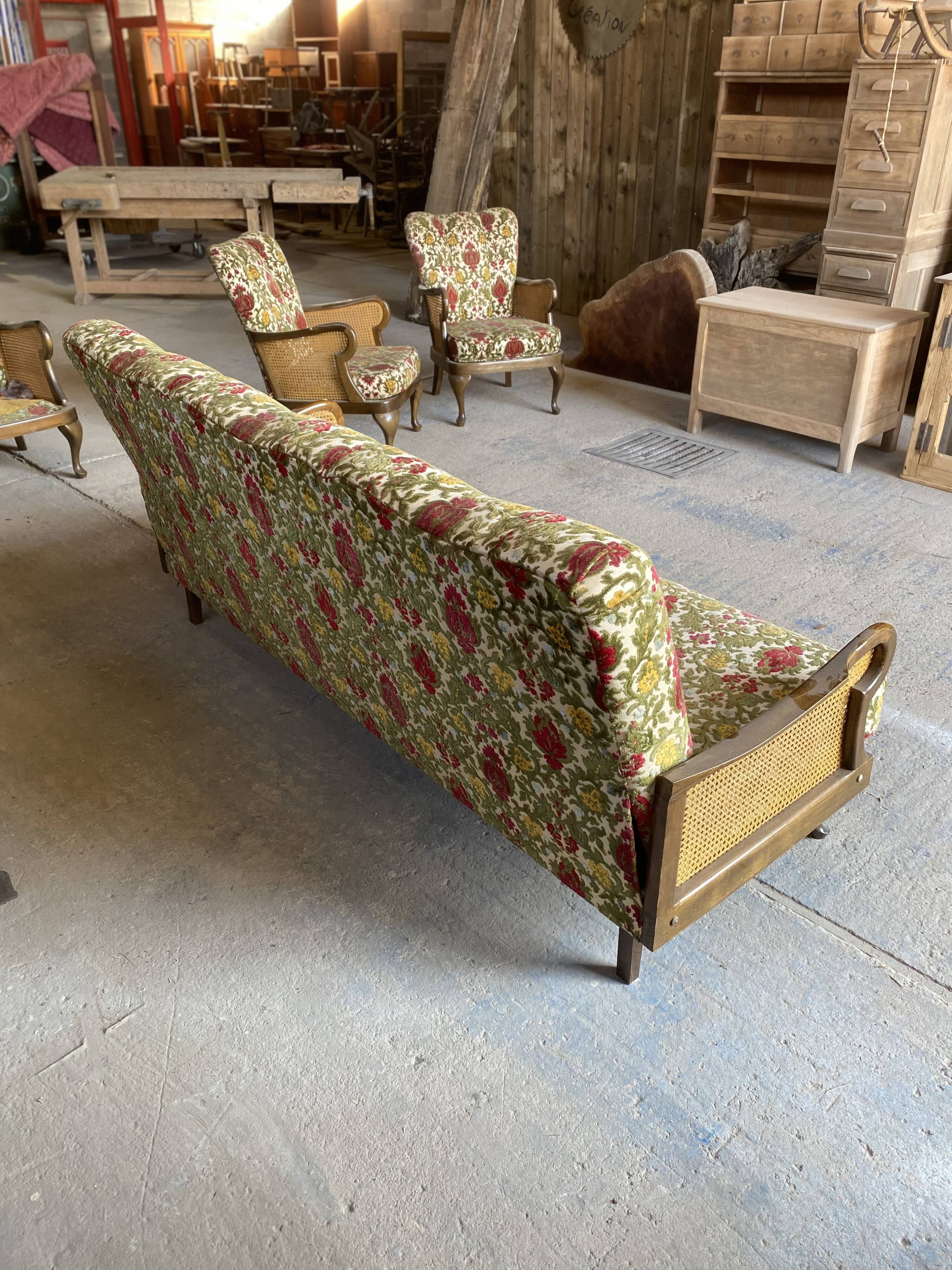Retro sofa bed with canage
