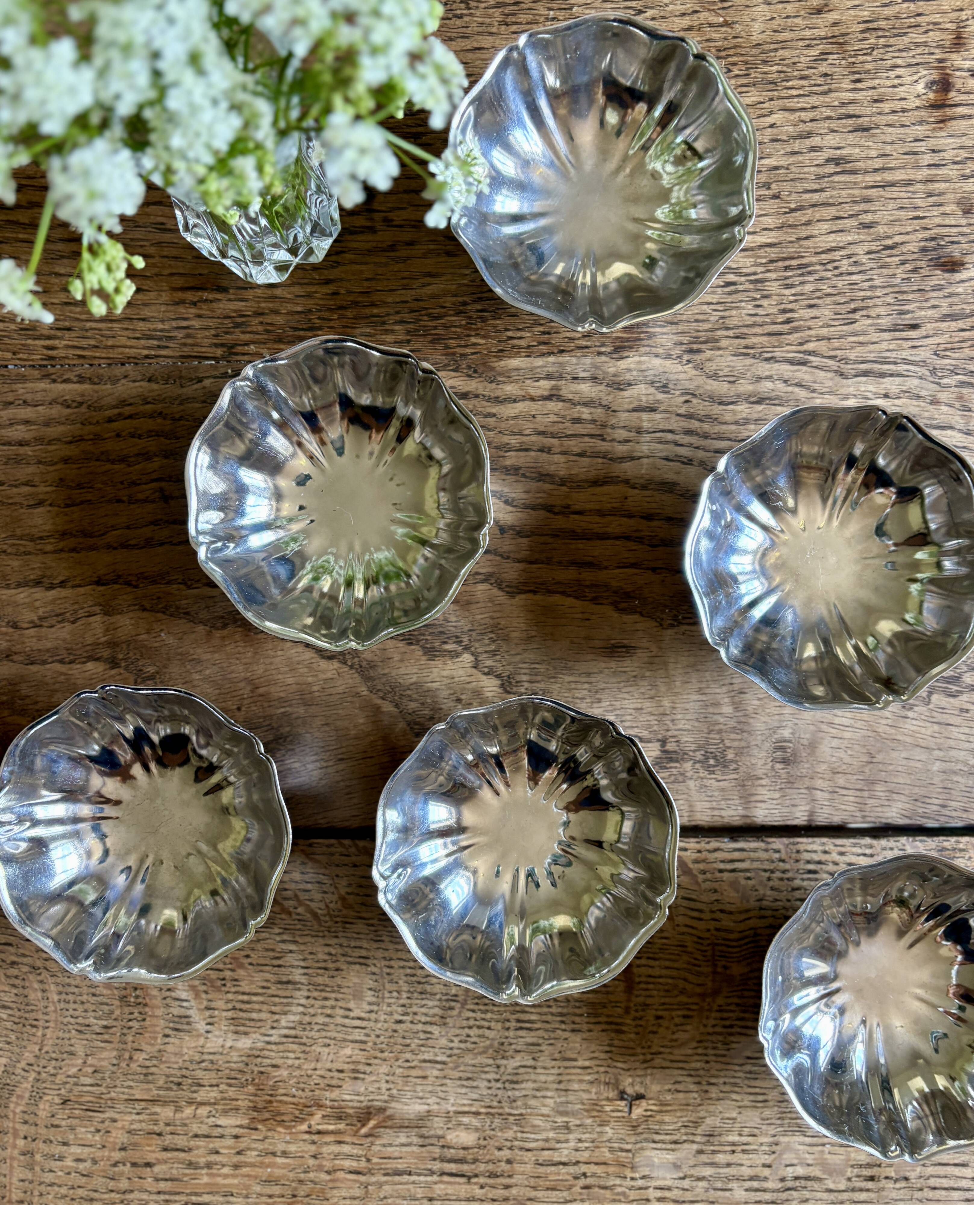 Set of 6 vintage stainless steel cups