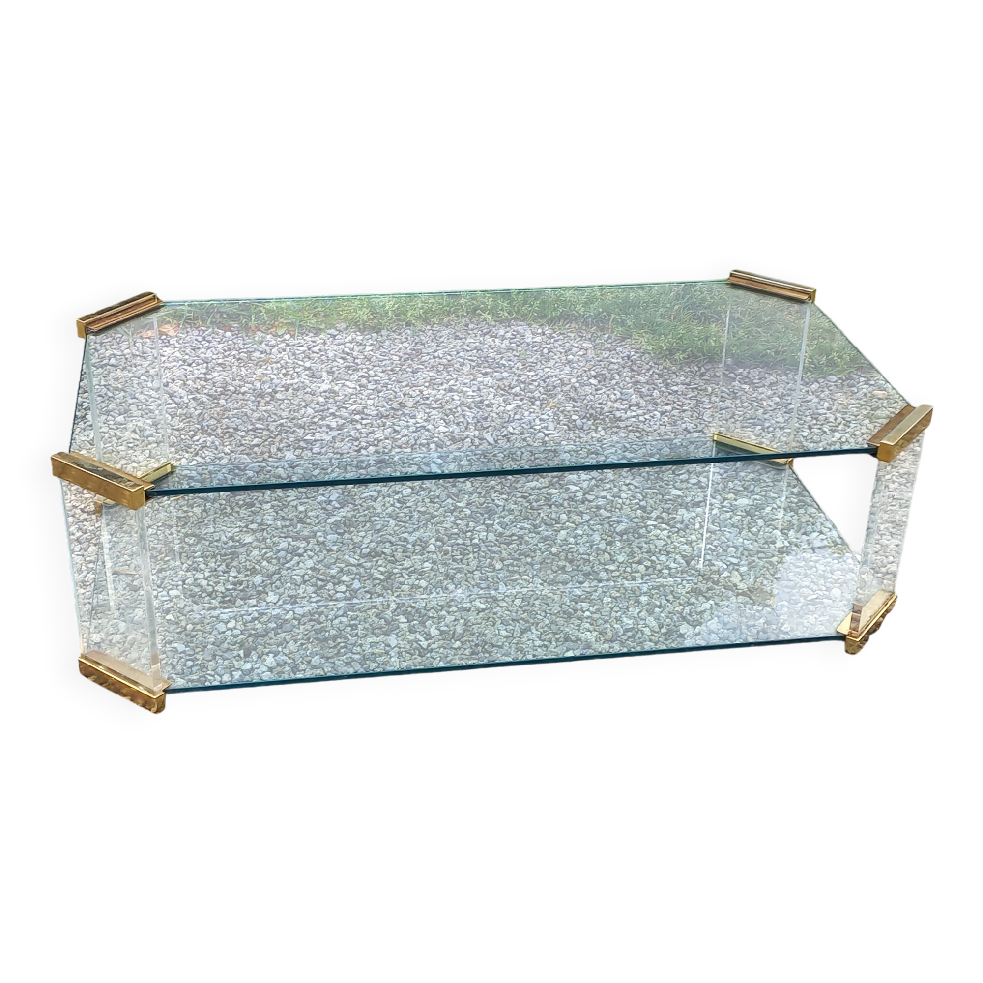 Table basse design des années 70 en verre plexi métal doré