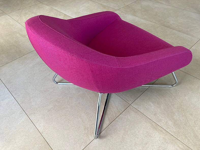 Fauteuil design tissu rose