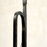 Lampadaire moderniste en fer battu, 1960