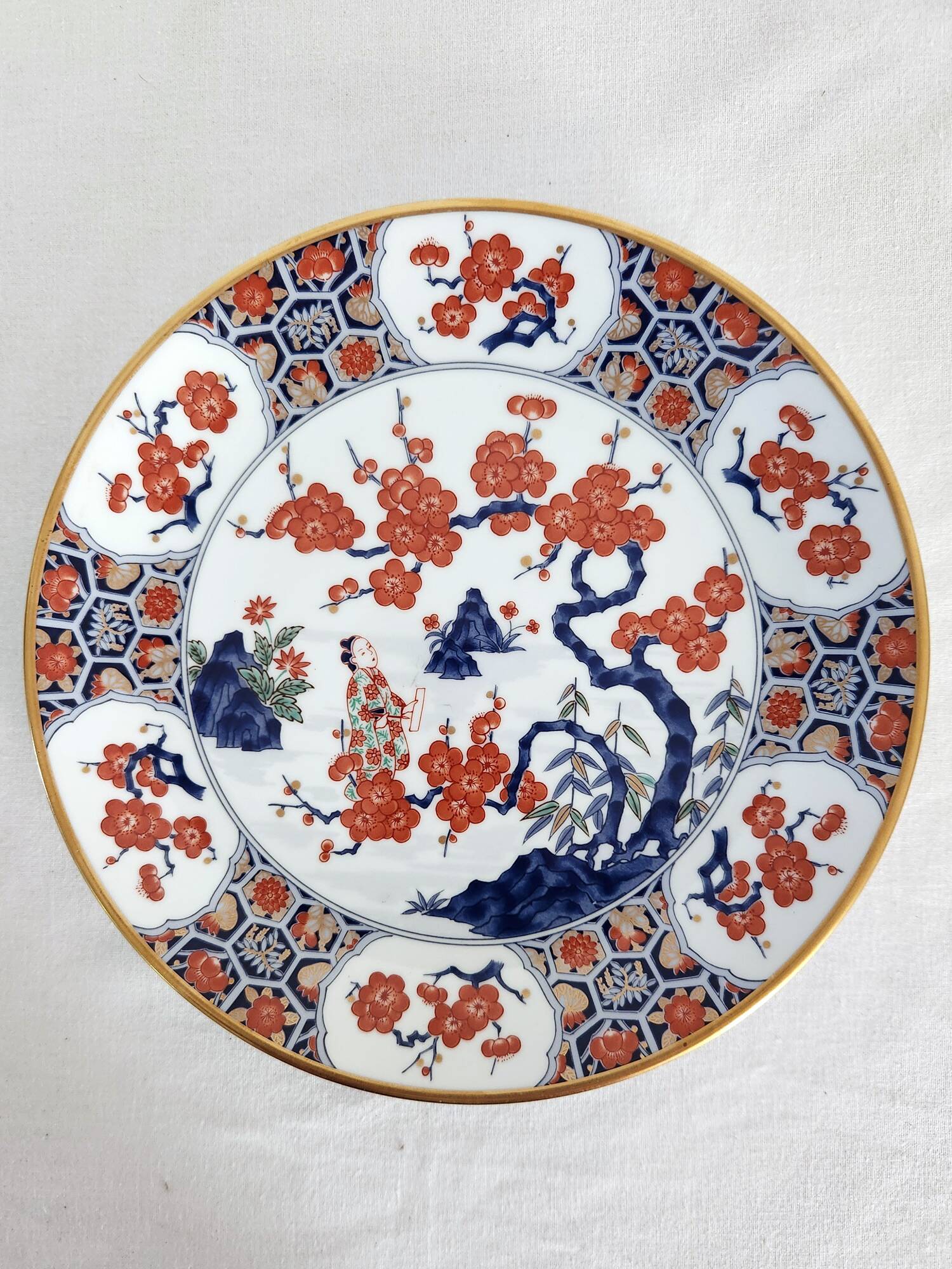 5 Japanese porcelain plates with geisha hand decoration