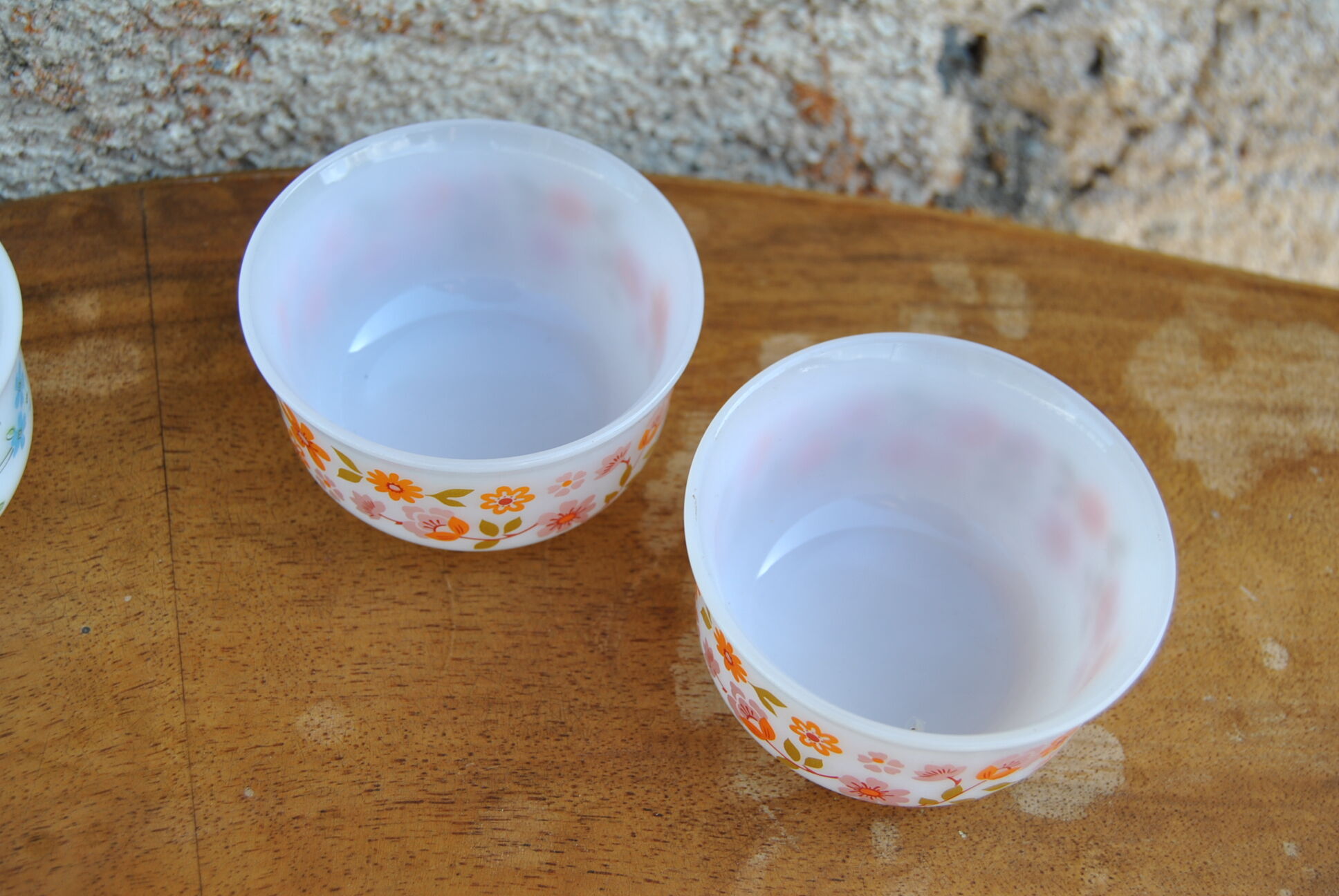 Series of 4 Scania and Veronica ramekins from Arcopal 70s/80s