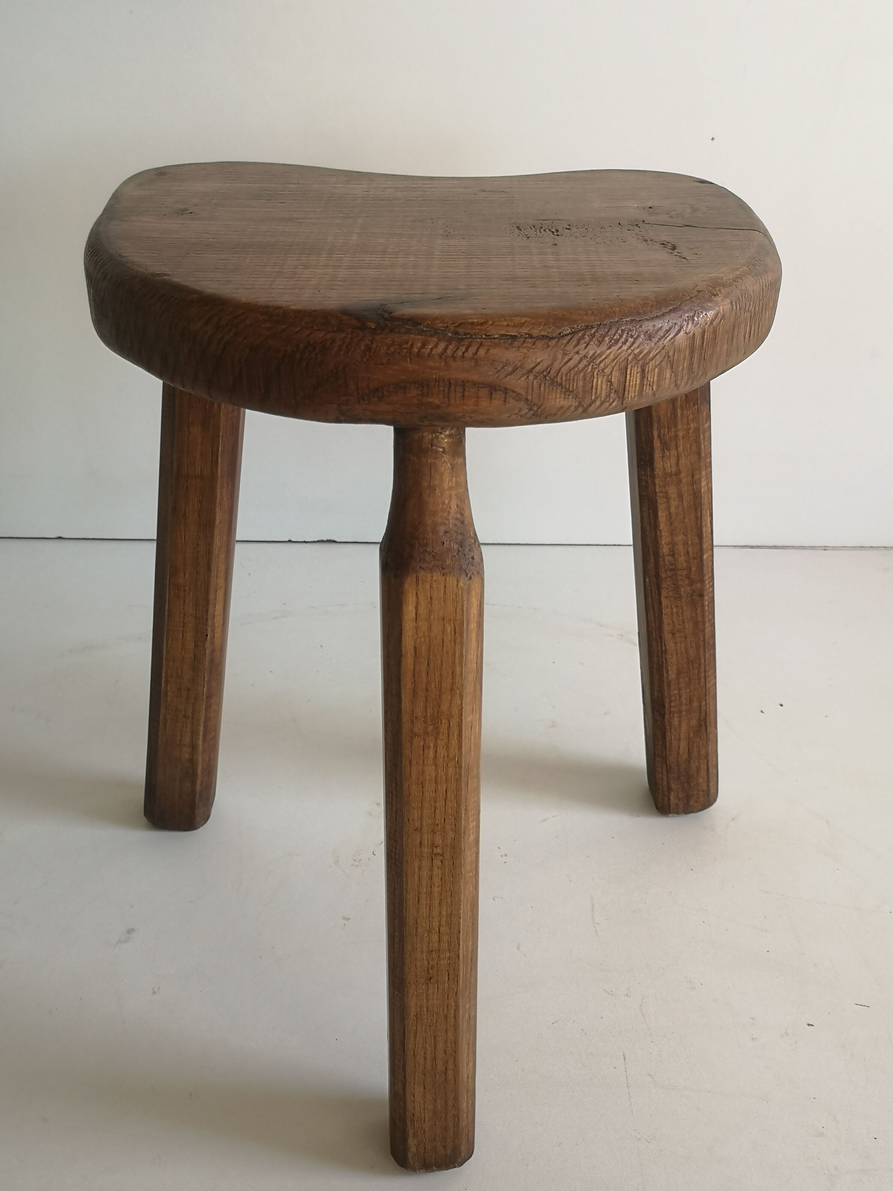 Lot of 2 low stools in solid raw wood