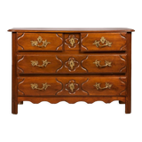 Commode en noyer xviiieme siecle