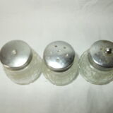 Salt salt shaker