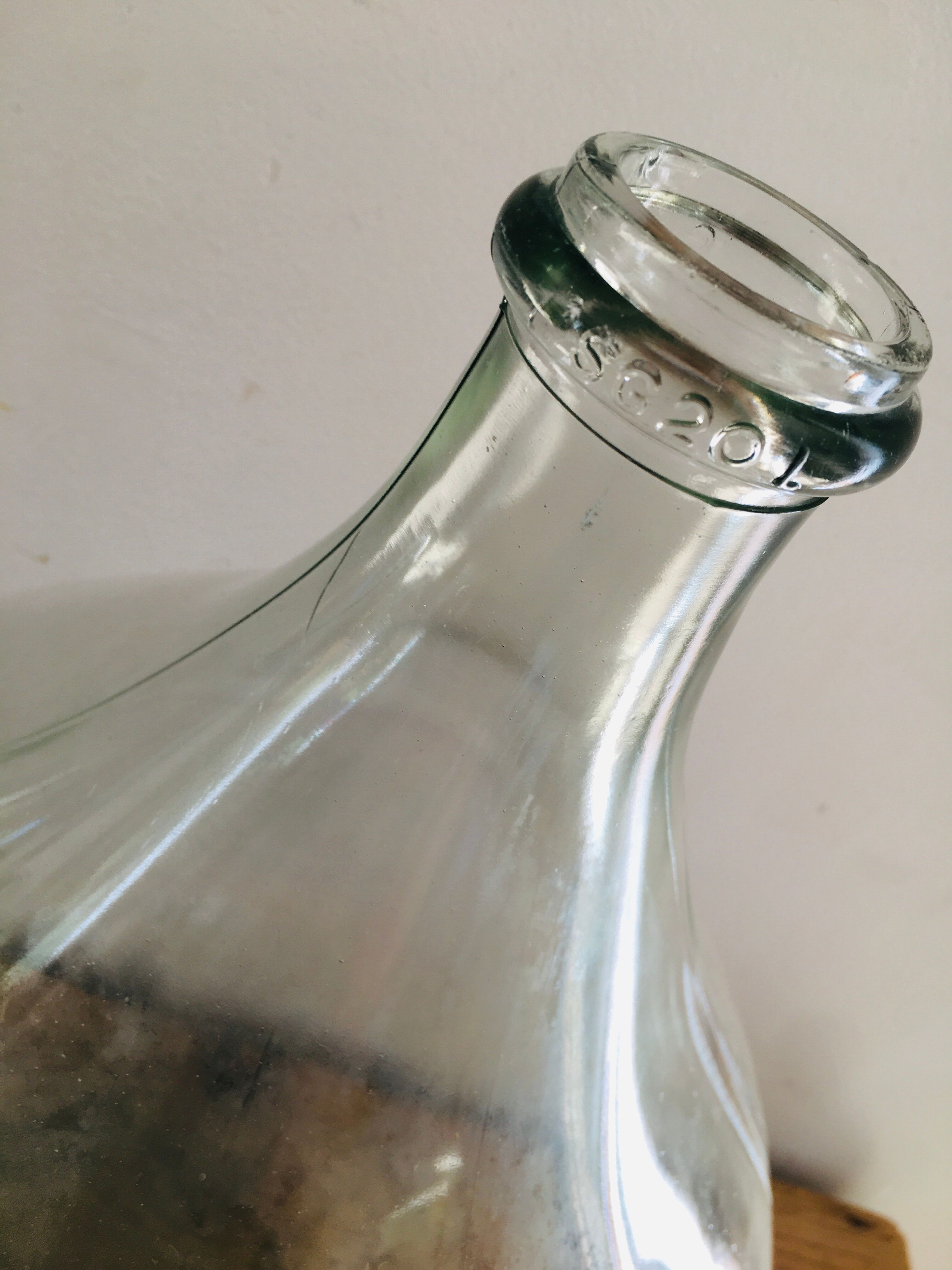 Demijohn