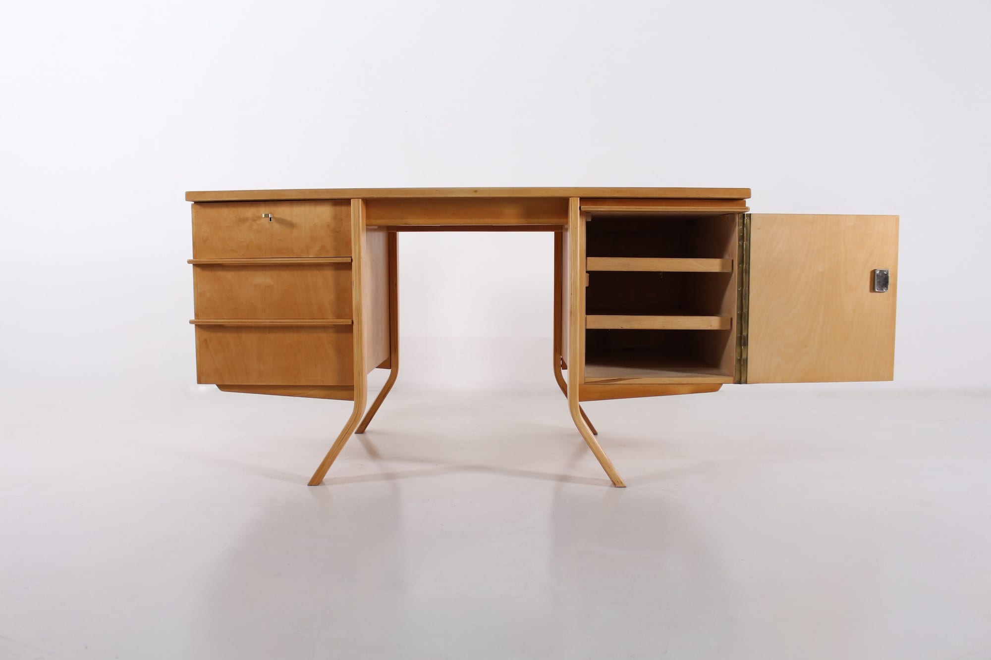 Bureau Cees Braakman Berken Serie