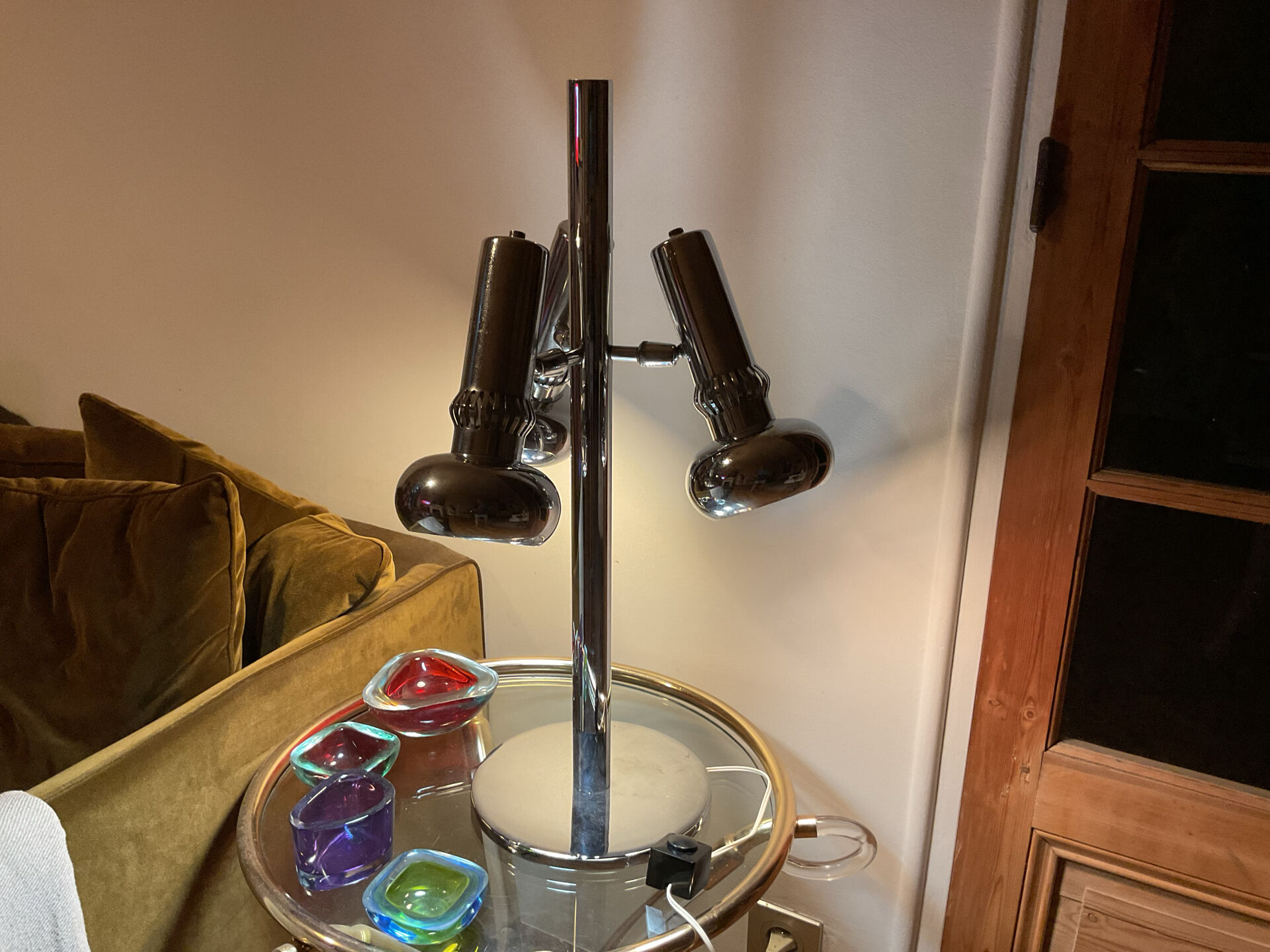 Table lamp with 3 adjustable lights